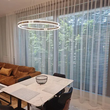 Platinum Z Tarasem 70 M2, 50 M Od Placu Litewskiego