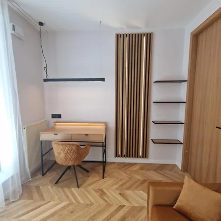 Platinum Z Tarasem 70 M2, 50 M Od Placu Litewskiego